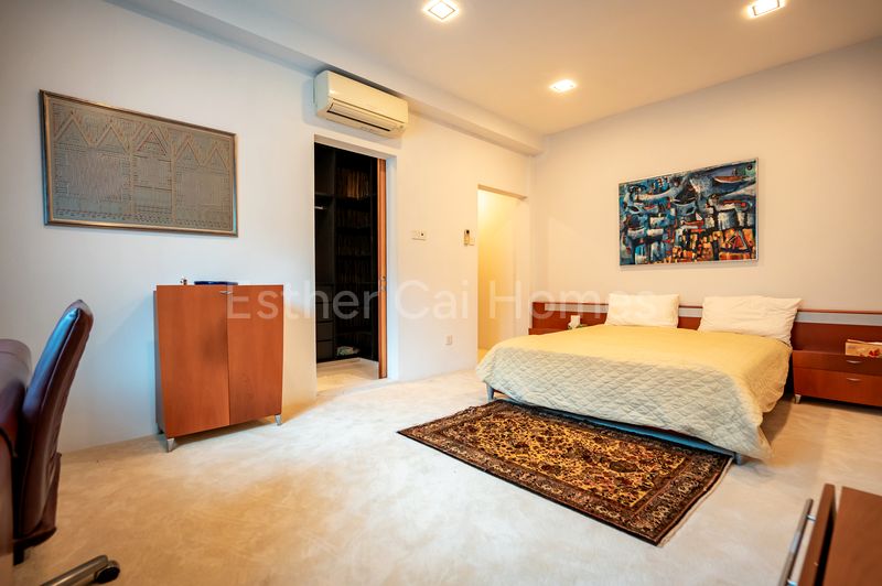 7 Bed Bungalow (Landed) for Sale in  Grange Road - Image 9
